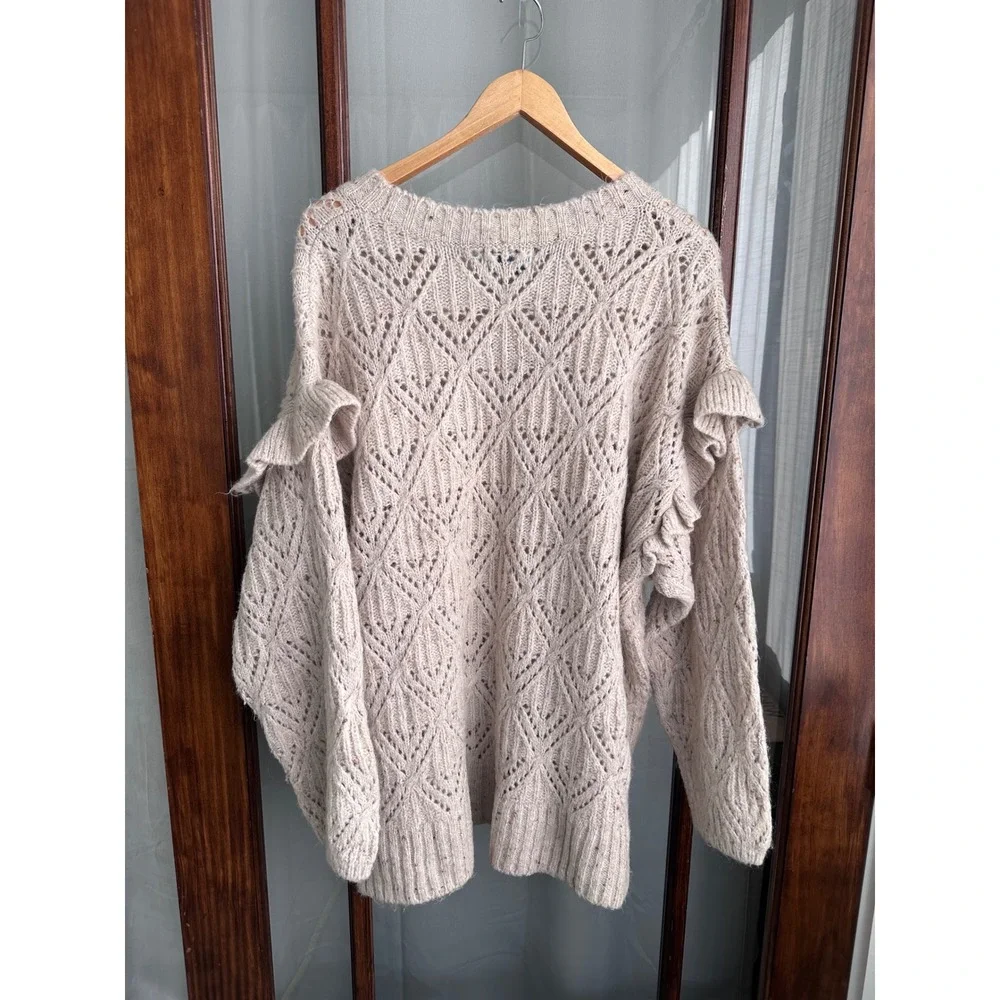 Old Navy Womens 3X Beige Pointelle Diamond Knit Ruffle Shoulder Sweater Oatmeal